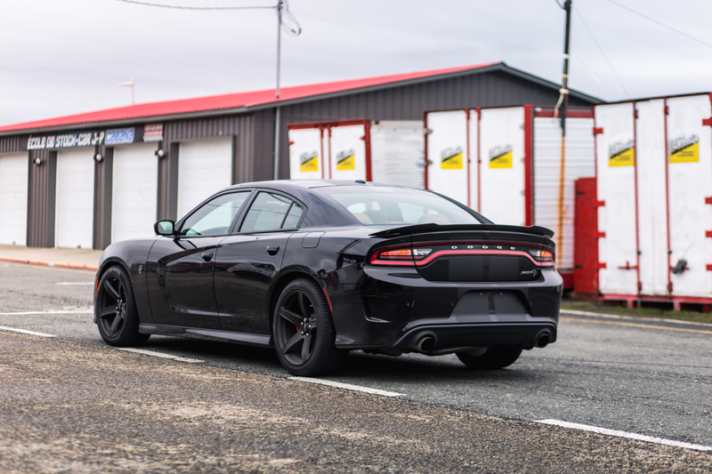 Illustration for article titled How I Survived A Dodge Charger Hellcat On A Wet Track